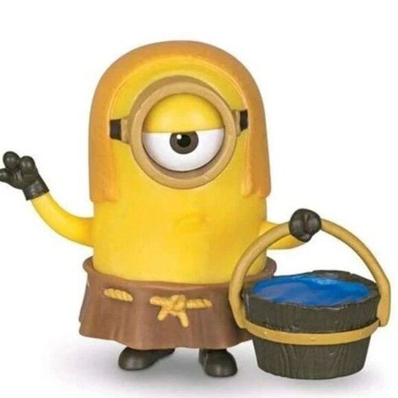 Despicable Me Minions Medieval Minion Poseable 2" Figure New In Box Age 4+ - Picture 3 of 10